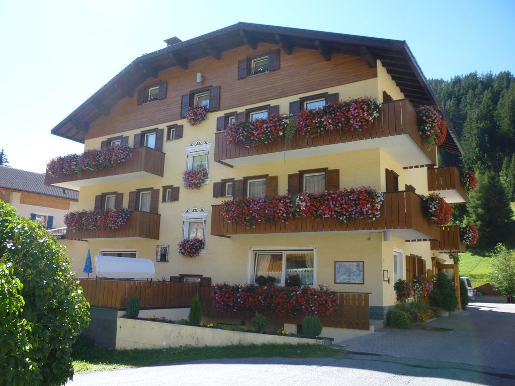 Hotel I Rododendri Valfurva Exterior photo